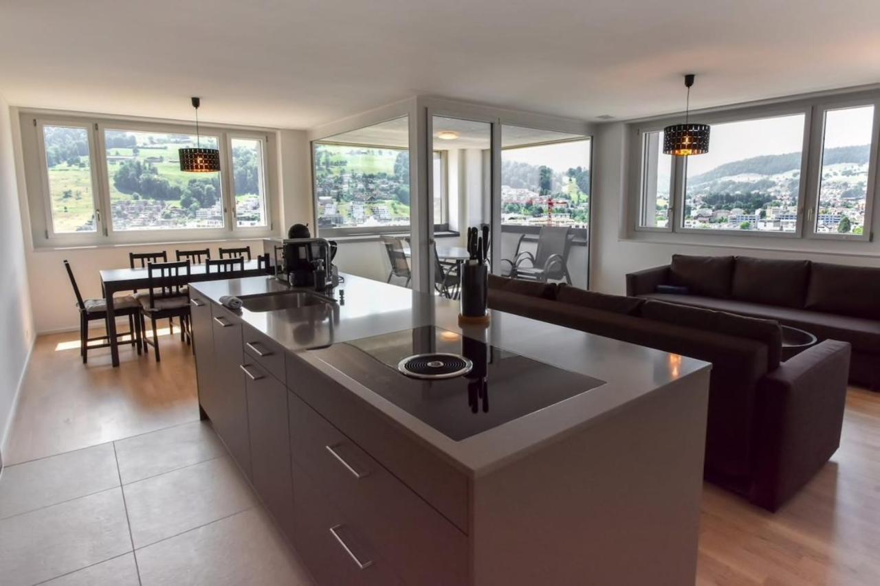Dream View Apt With Homecinema Netflix & Loggia Lucerna Exterior foto